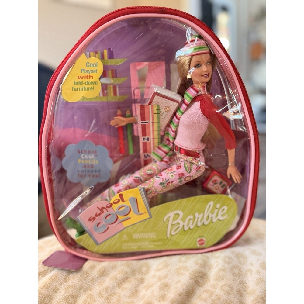 NEW Barbie School Cool Doll with Plastic Backpack 2000 Mattel 29183 Supplies